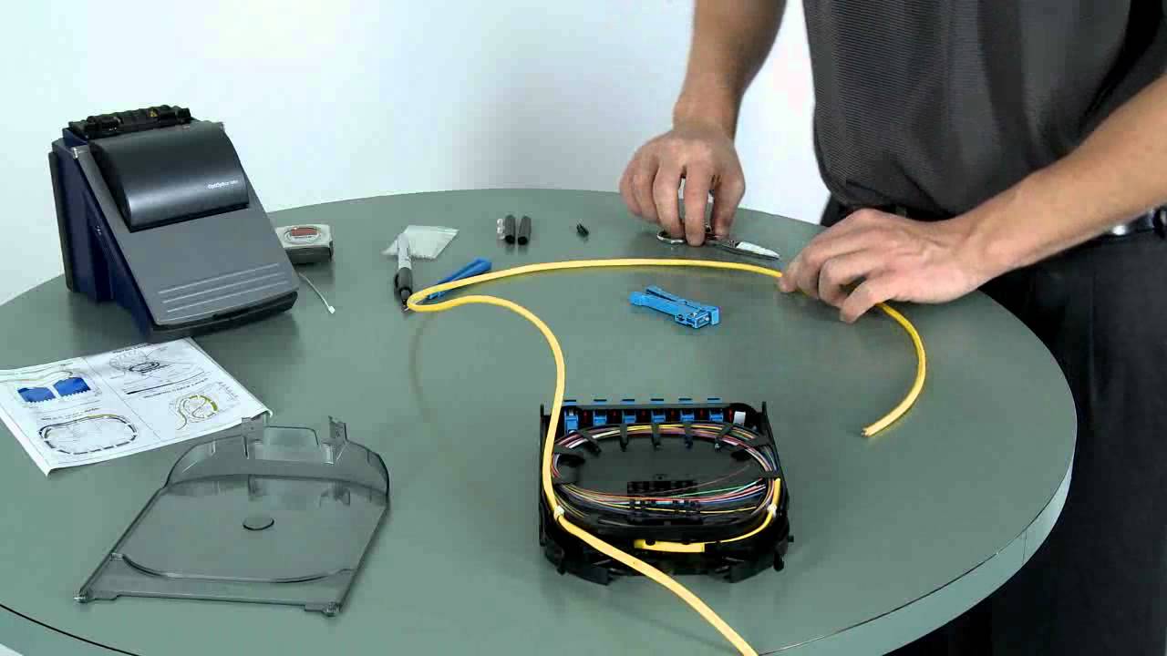 fiber cable splicing